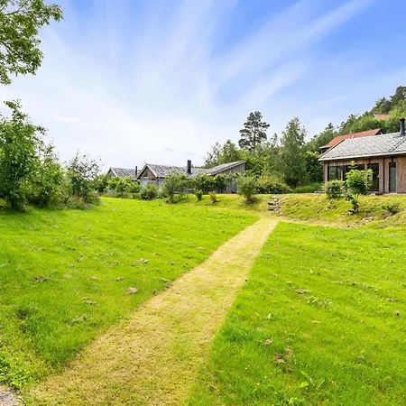 4 Bedroom Stunning In Hjelmeland