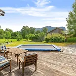 4 Bedroom Stunning In * Hjelmeland